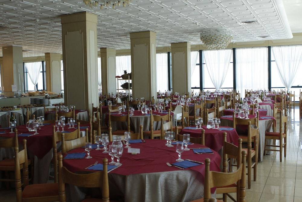 Club Esse Mediterraneo Montesilvano Marina Dış mekan fotoğraf
