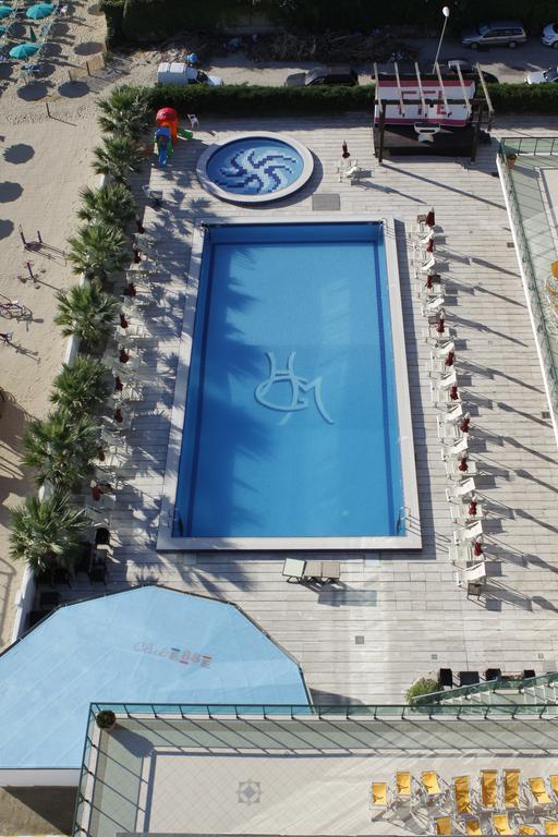 Club Esse Mediterraneo Montesilvano Marina Dış mekan fotoğraf