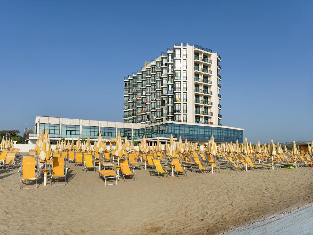 Club Esse Mediterraneo Montesilvano Marina Dış mekan fotoğraf
